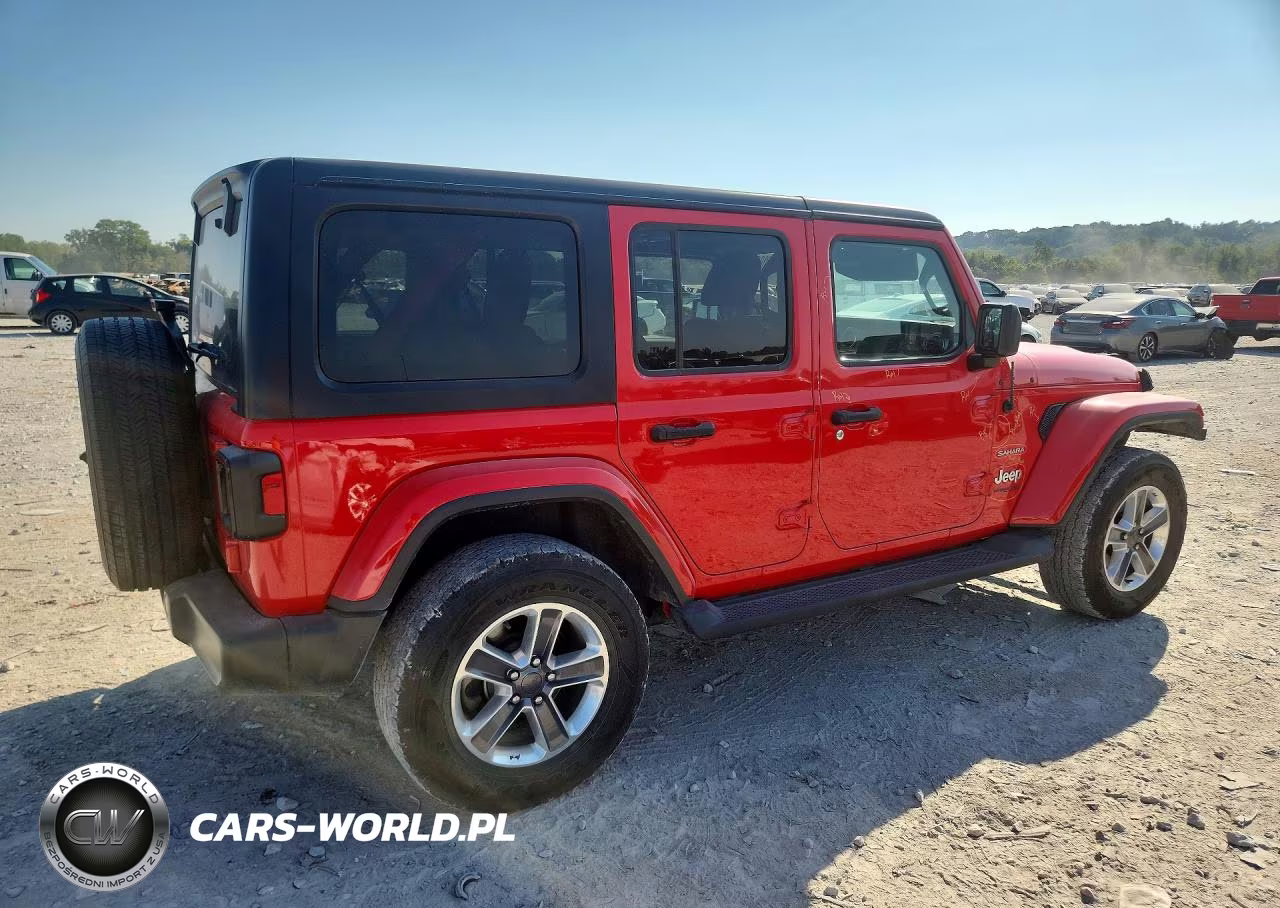 2020 Jeep Wrangler Unlimited Sahara VIN:1C4HJXEN2LW281197 - 3