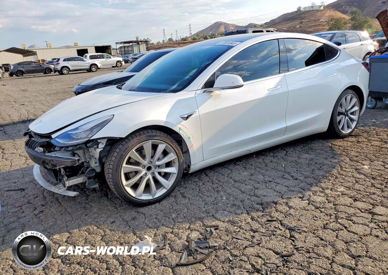 2020 Tesla Model 3