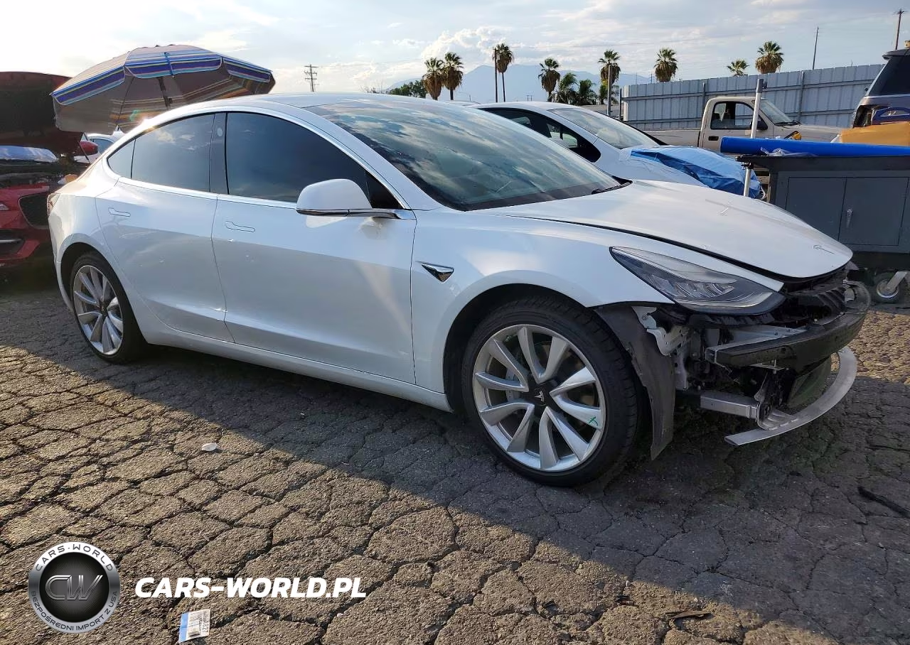 2020 Tesla Model 3 VIN:5YJ3E1EA6LF634506 - 4