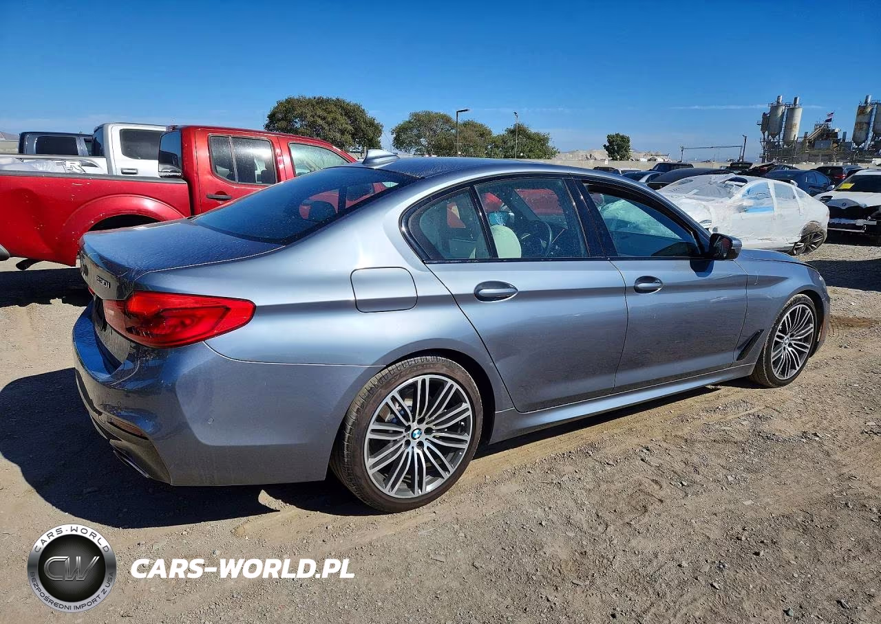 2019 BMW 530 I VIN:WBAJA5C52KWW14860 - 3