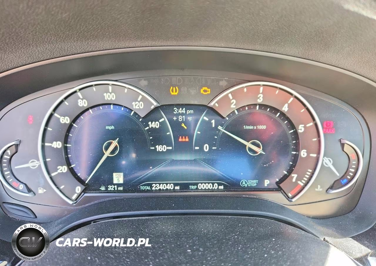 2019 BMW 530 I VIN:WBAJA5C52KWW14860 - 9