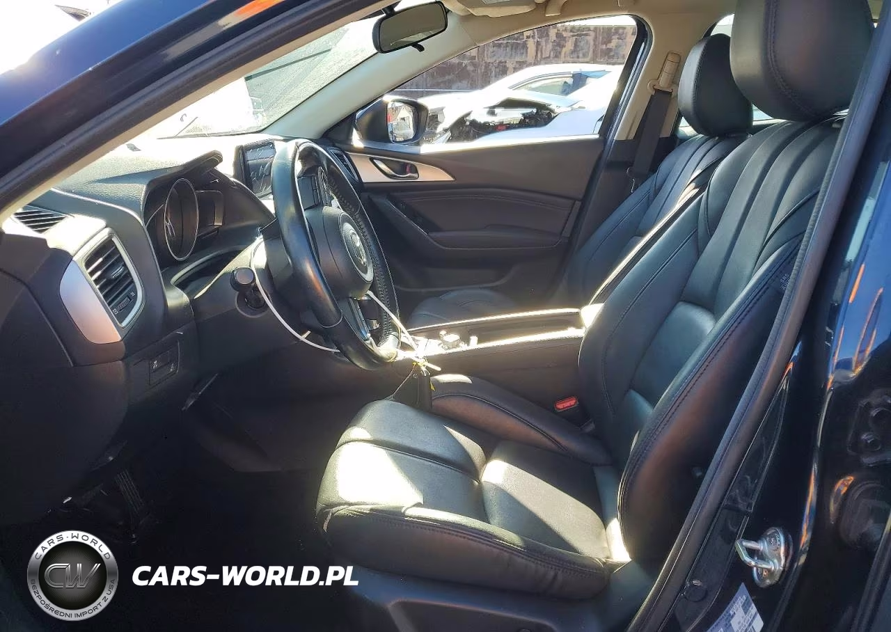 2018 Mazda 3 Touring VIN:3MZBN1L36JM270416 - 7