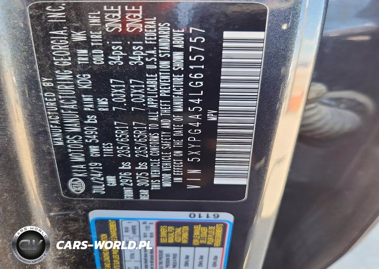 2020 Kia Sorento S VIN:5XYPG4A54LG615757 - 13