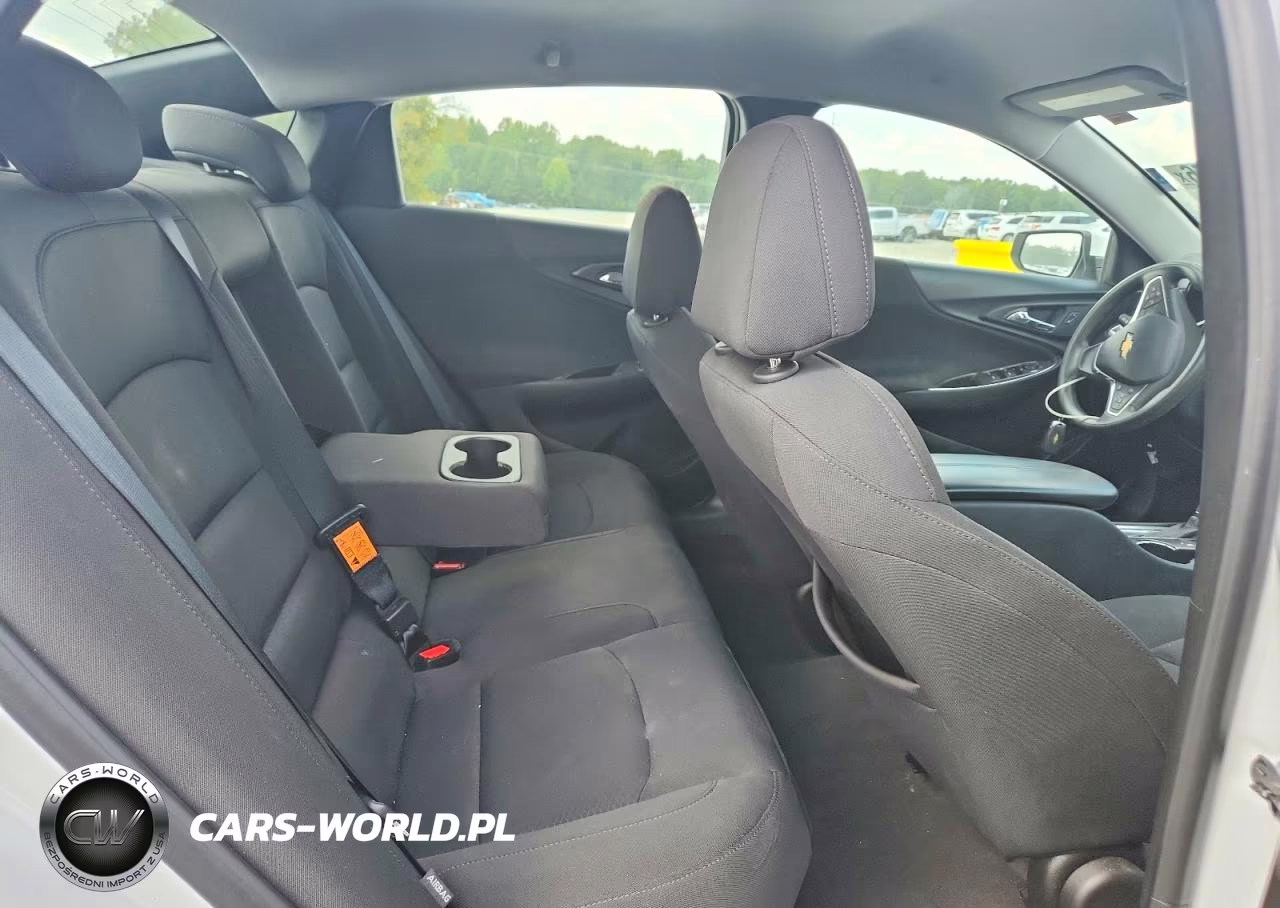 2019 Chevrolet Malibu Lt VIN:1G1ZD5ST8KF112957 - 10