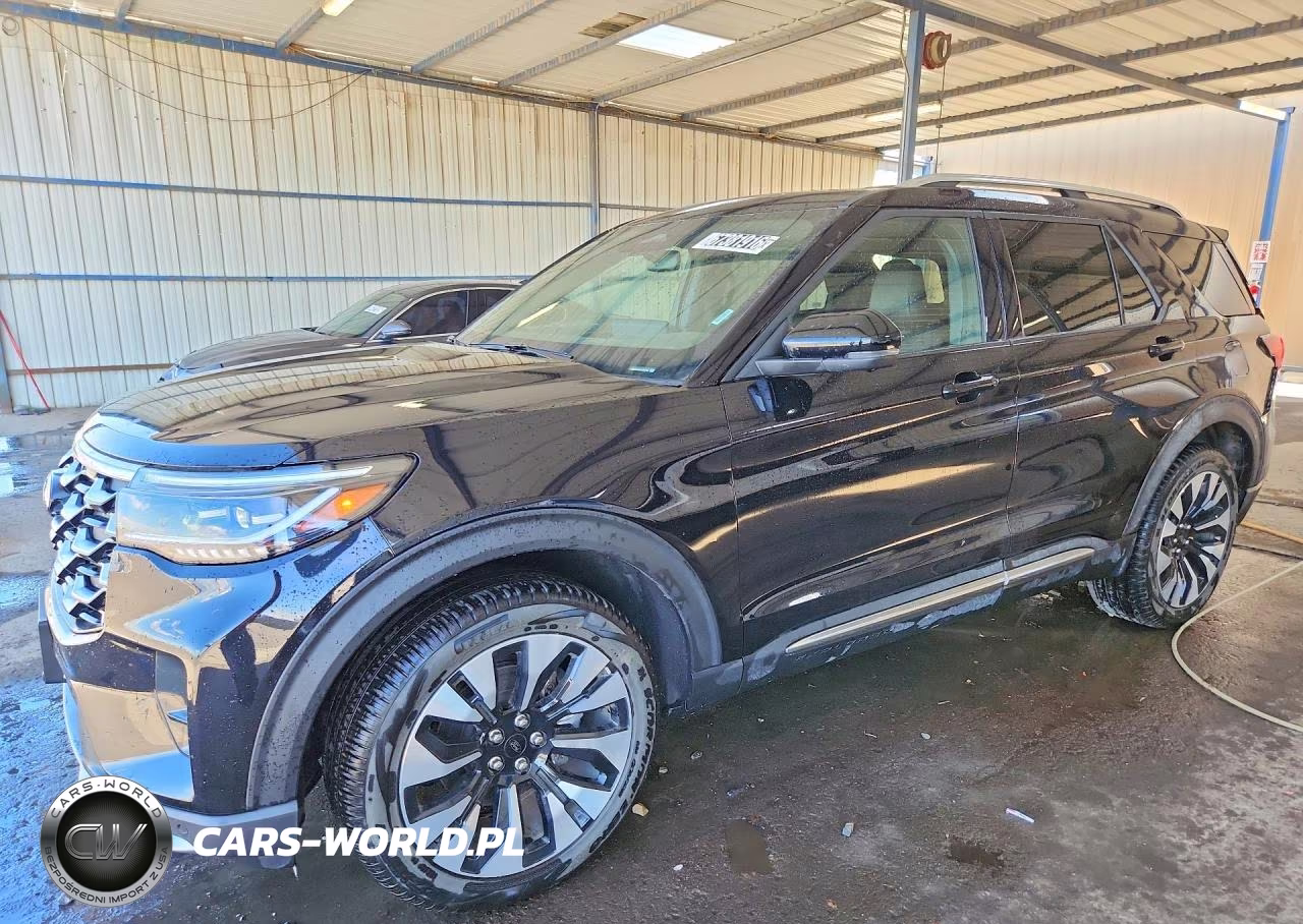 2025 Ford Explorer Platinum
