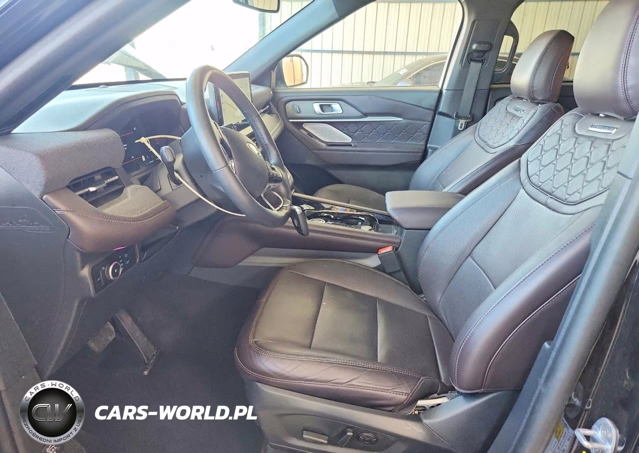 2025 Ford Explorer Platinum VIN:1FMUK8HH6SGB62743 - 7