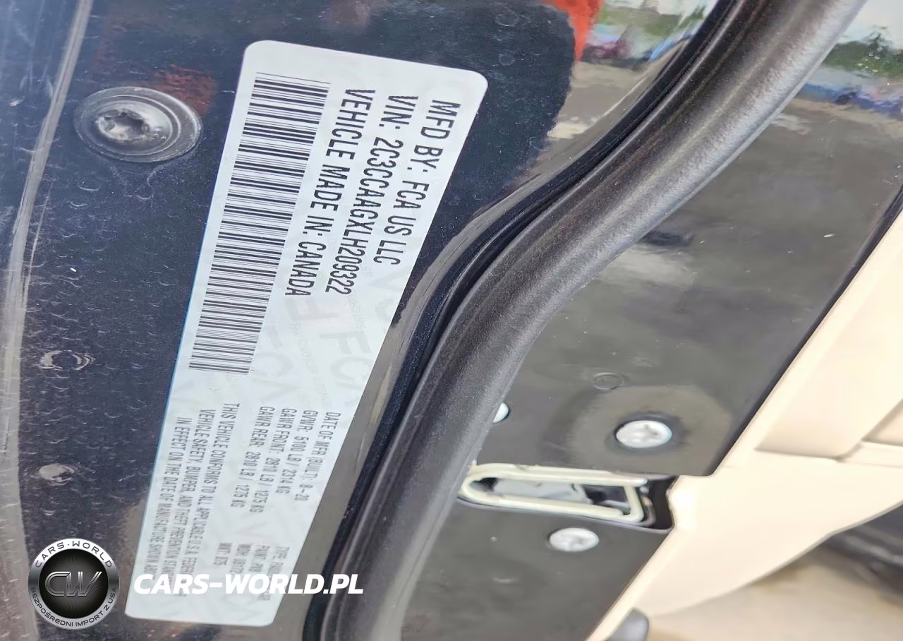 2020 Chrysler 300 Touring VIN:2C3CCAAGXLH209322 - 13