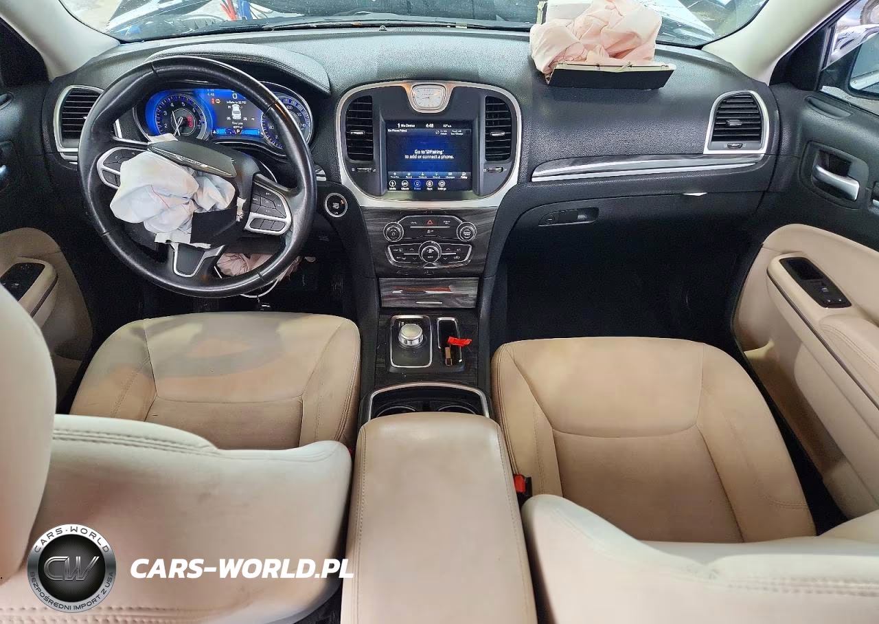 2020 Chrysler 300 Touring VIN:2C3CCAAGXLH209322 - 8