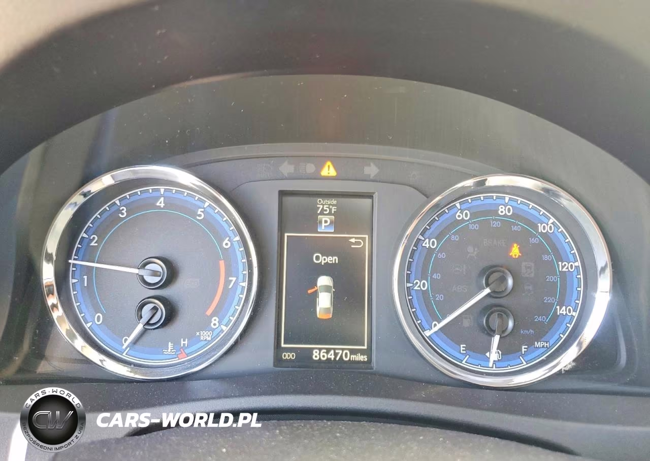 2018 Toyota Corolla Se VIN:2T1BURHE7JC091227 - 9