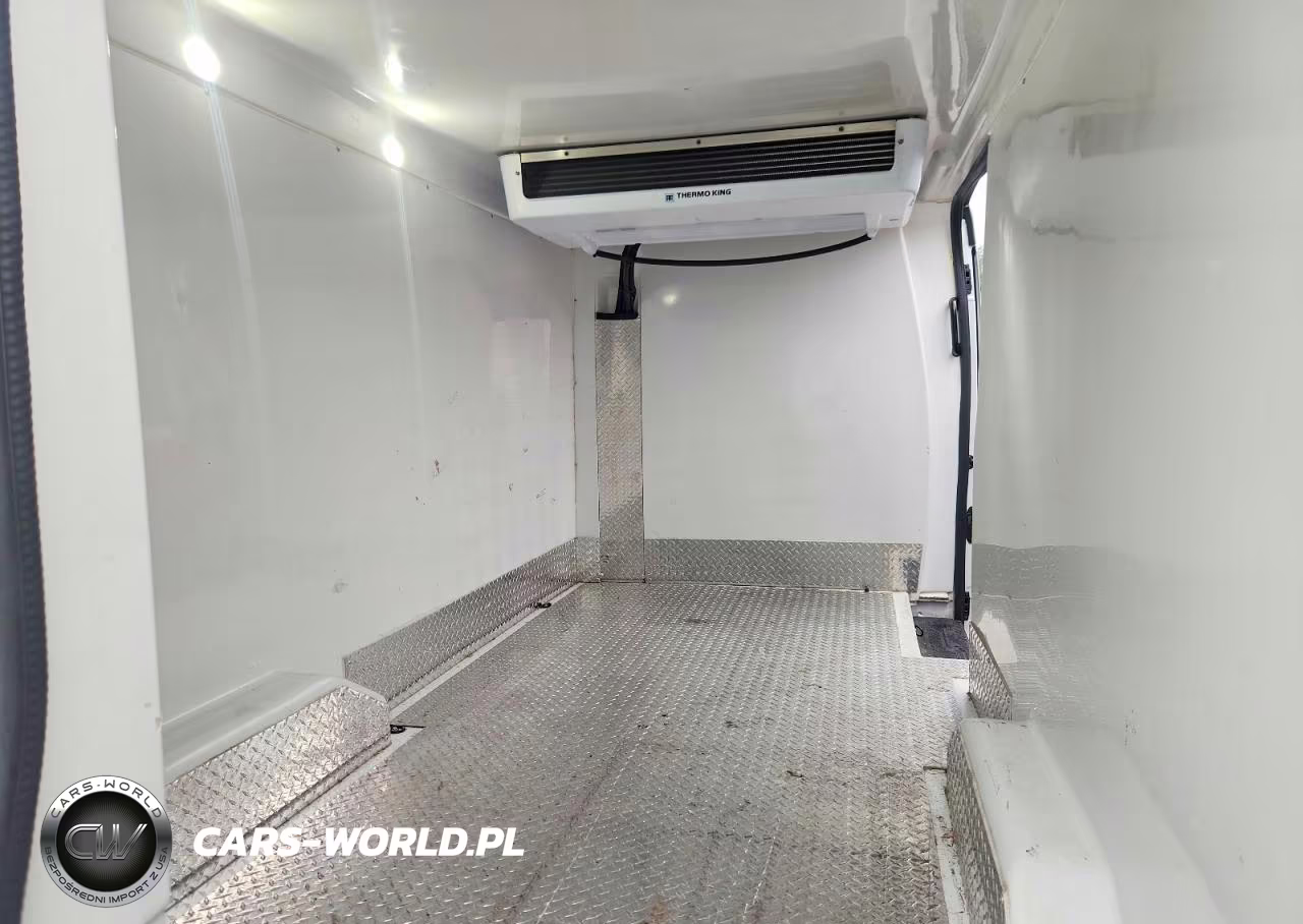 2018 Ford Transit T-250 VIN:1FTYR2CG6JKA63106 - 10