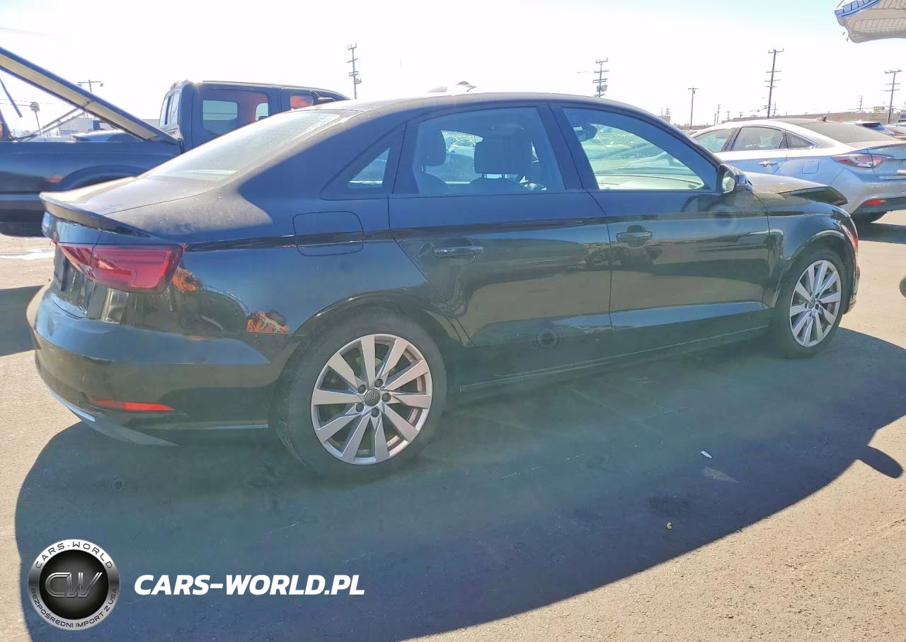 2017 Audi A3 Premium VIN:WAUAUGFF7H1037904 - 3