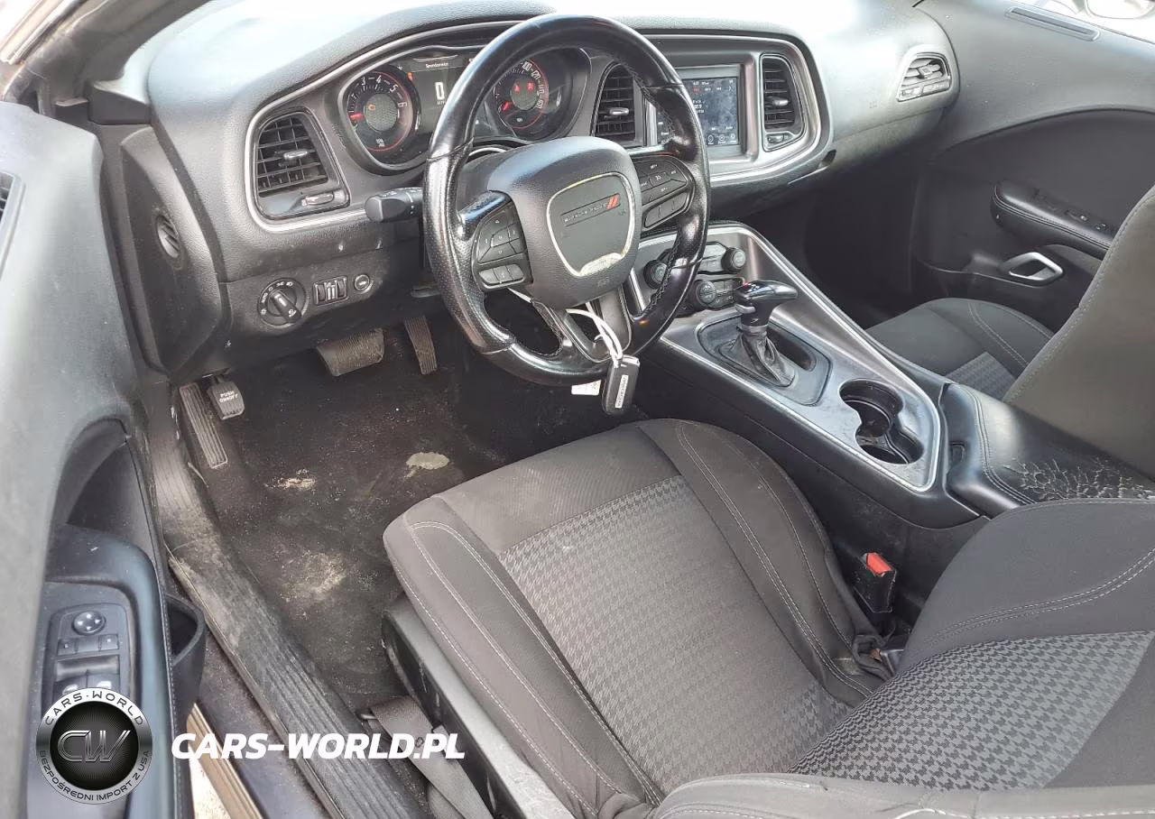 2020 Dodge Challenger Sxt VIN:2C3CDZAG4LH149453 - 29