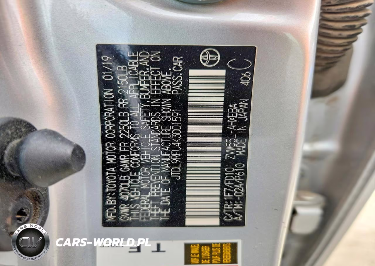 2019 Toyota Prius Le Awd-E VIN:JTDL9RFU4K3001591 - 12