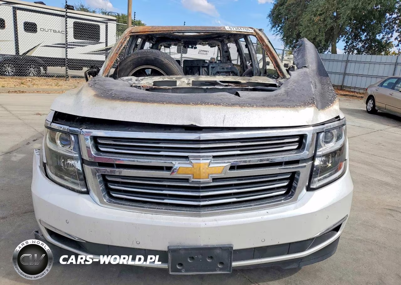2017 Chevrolet Suburban C1500 Premier VIN:1GNSCJKC5HR398477 - 5