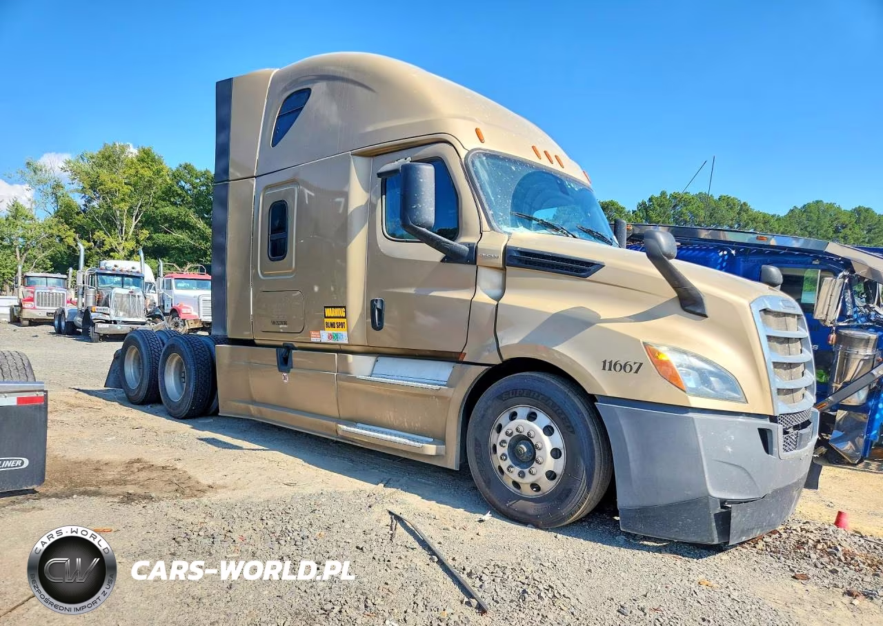 2018 Freightliner Cascadia 126 VIN:3AKJHHDR2JSJJ0386 - 4