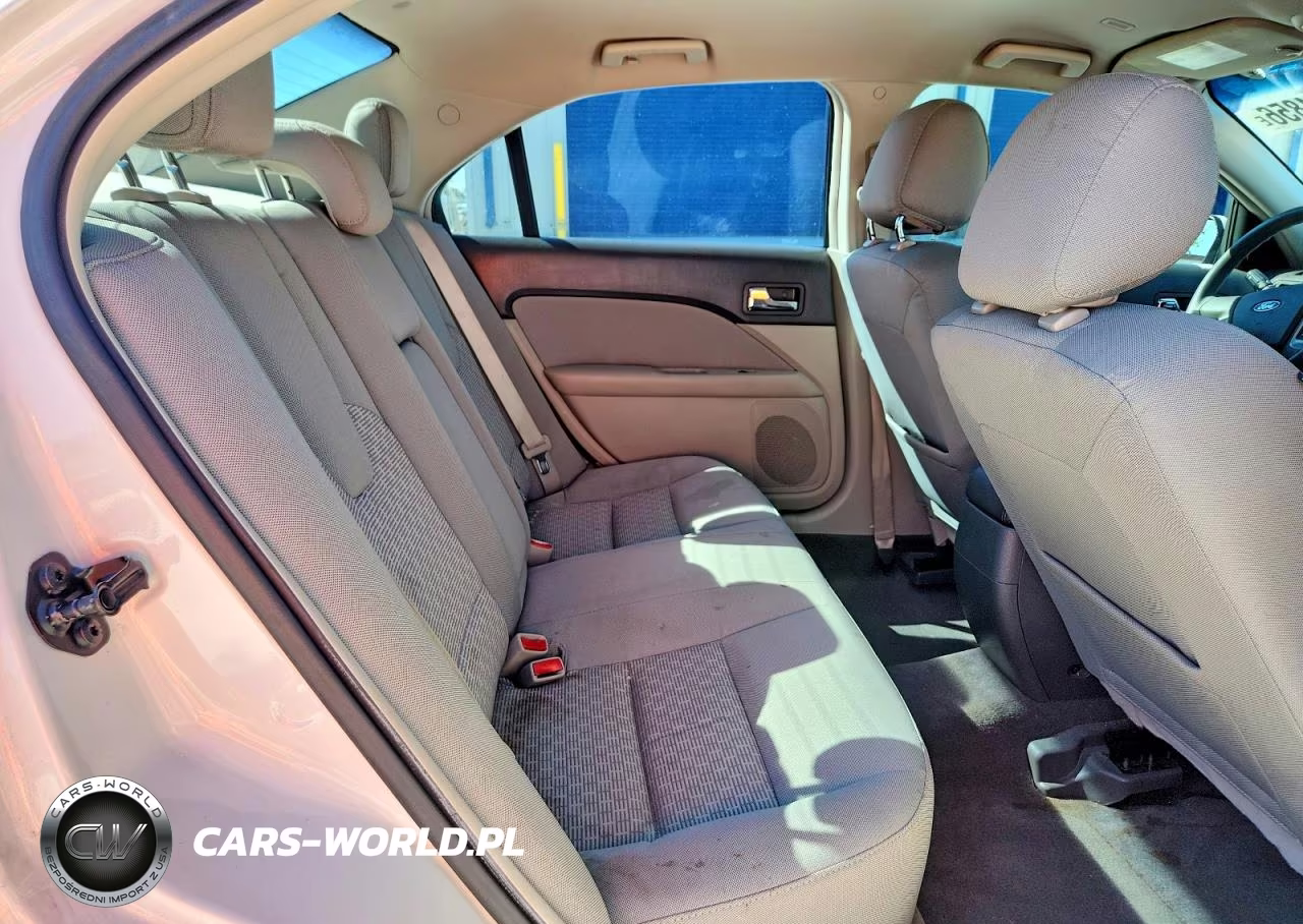 2012 Ford Fusion Se VIN:3FAHP0HA0CR436191 - 10