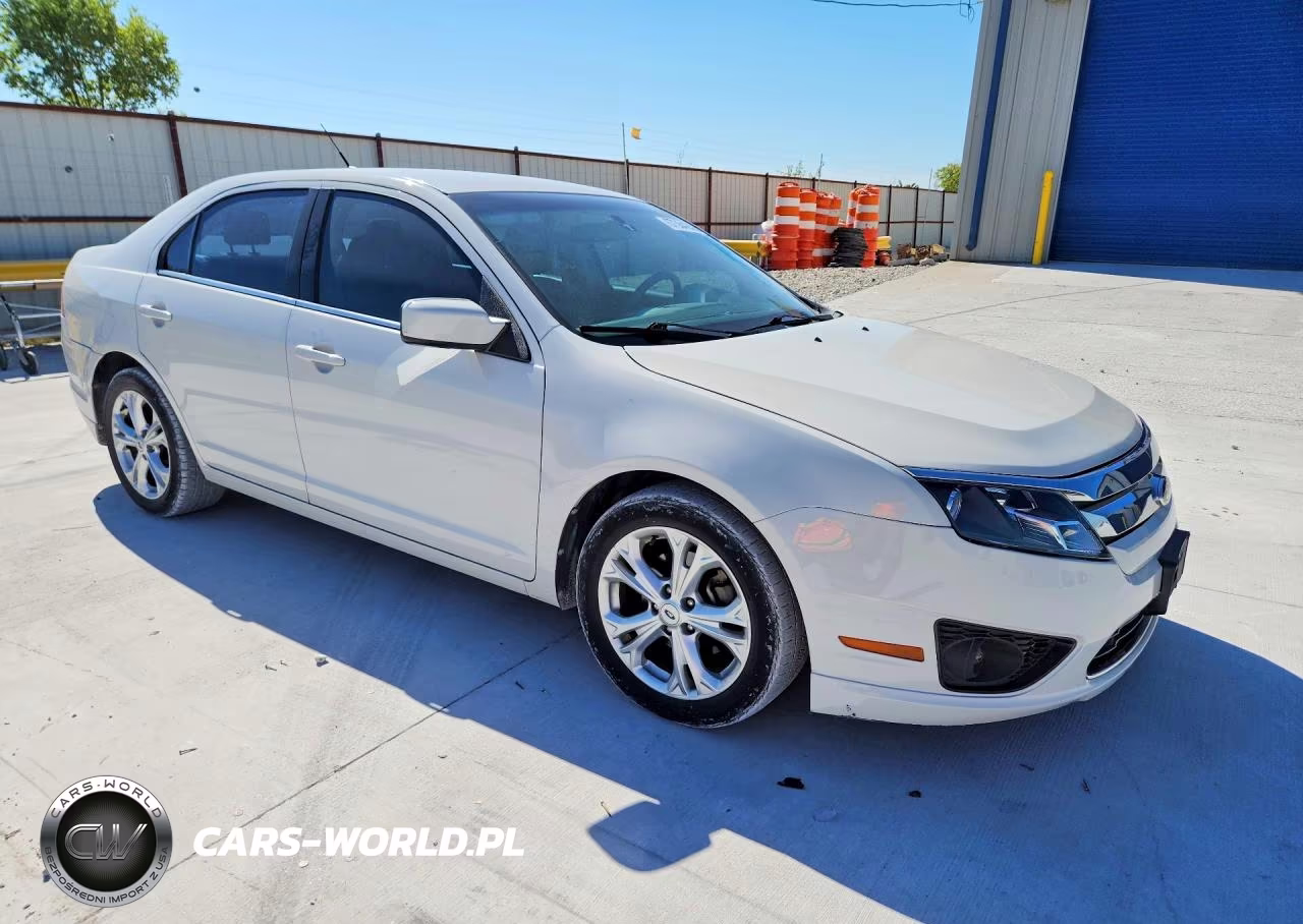 2012 Ford Fusion Se VIN:3FAHP0HA0CR436191 - 4