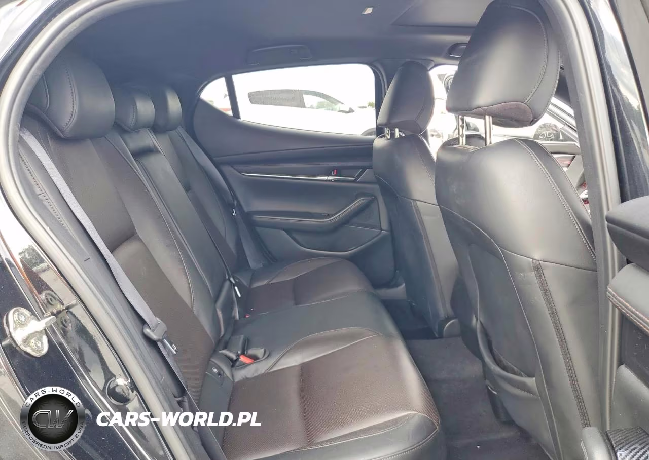 2023 Mazda 3 Premium Plus VIN:JM1BPBNY4P1605917 - 11