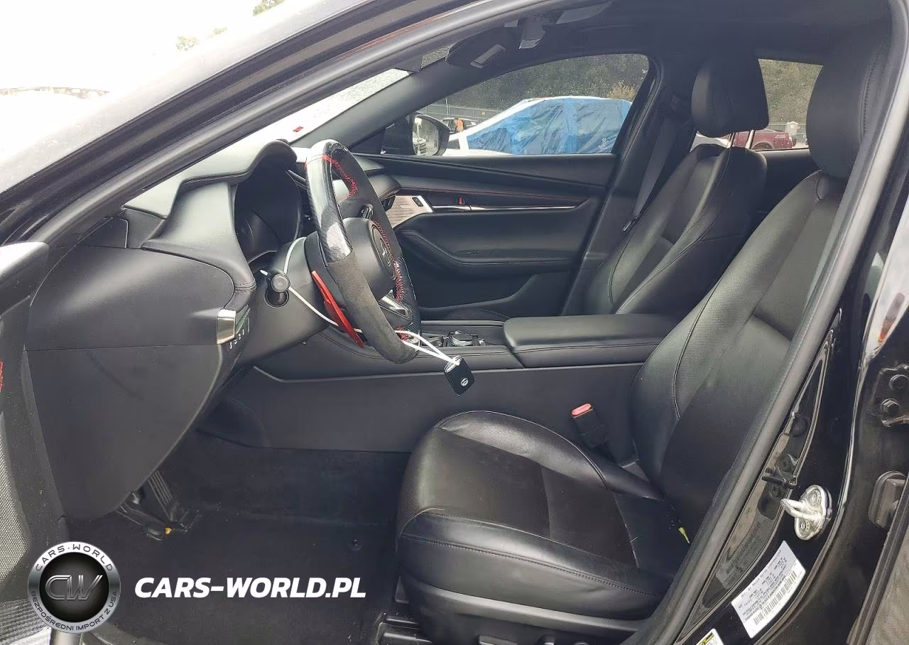 2023 Mazda 3 Premium Plus VIN:JM1BPBNY4P1605917 - 7