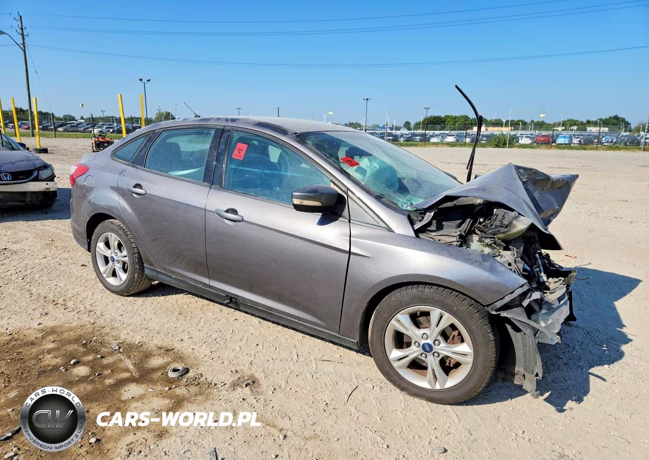 2013 Ford Focus Se VIN:1FADP3F22DL306442 - 4