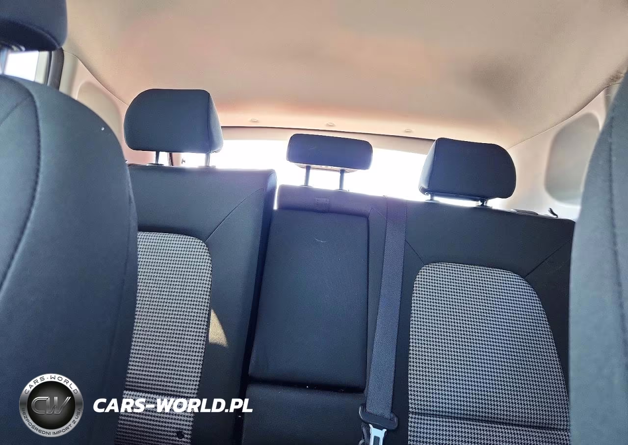 2019 Hyundai Kona Sel VIN:KM8K2CAA3KU376145 - 10