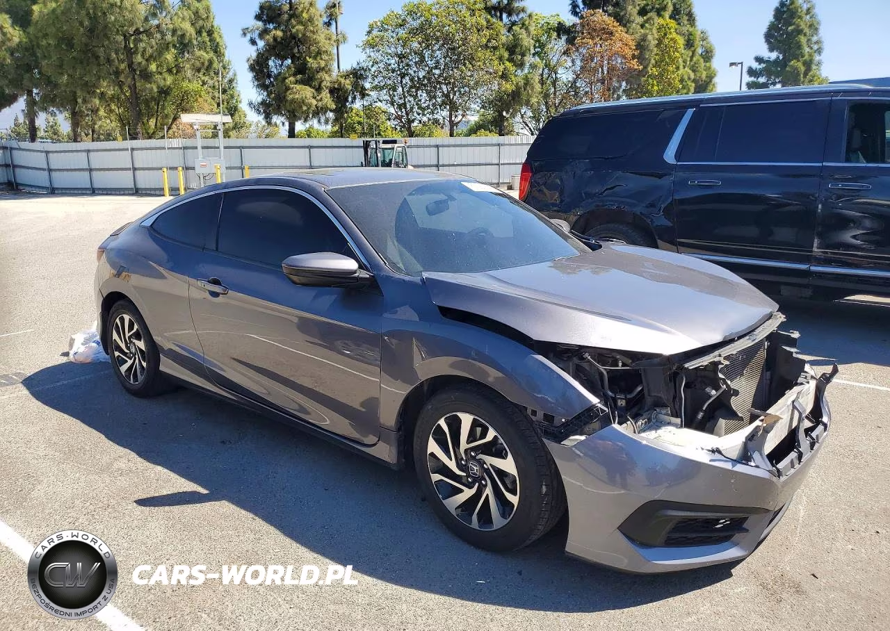 2017 Honda Civic Lx VIN:2HGFC4B08HH300884 - 4