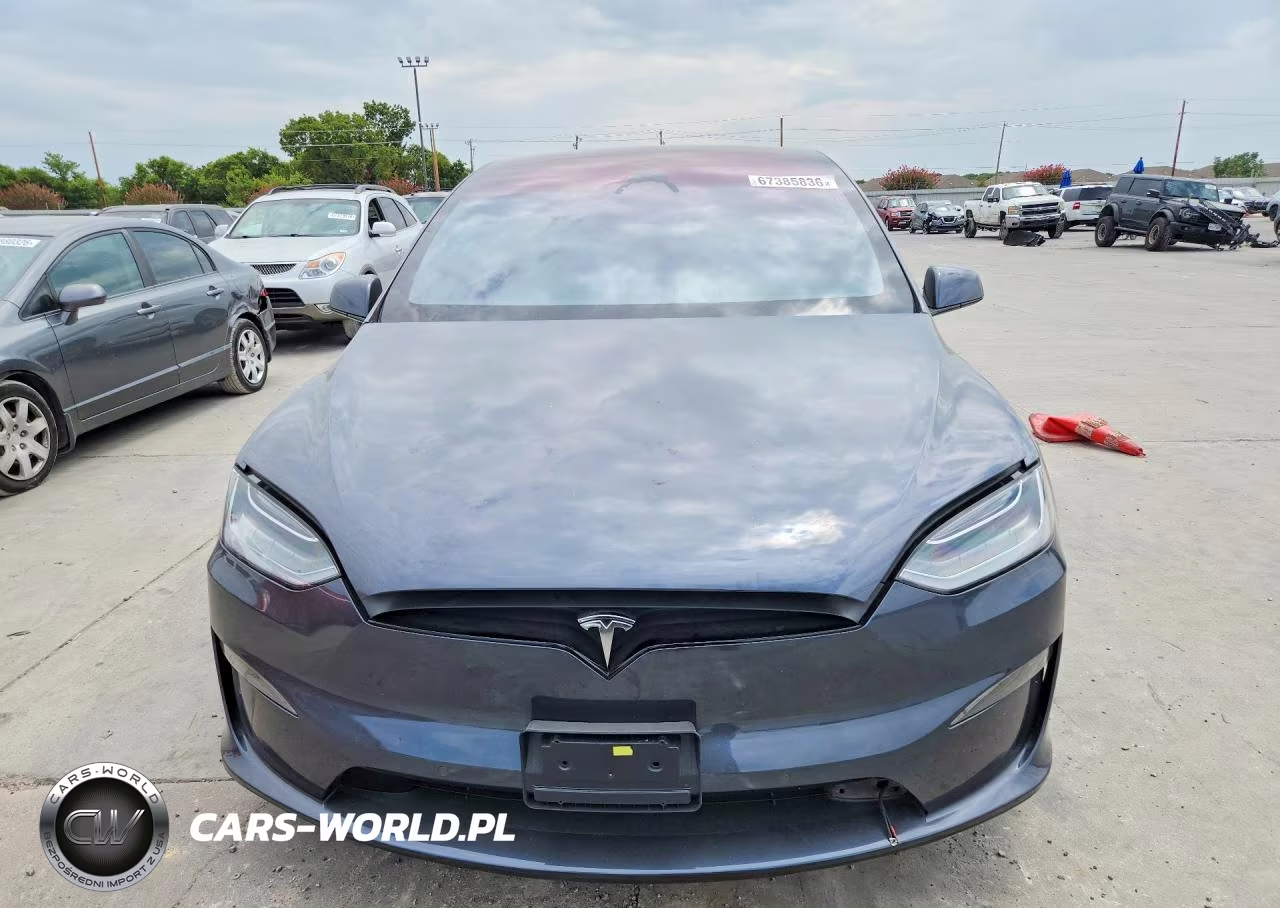 2023 Tesla Model X VIN:7SAXCBE60PF372421 - 5