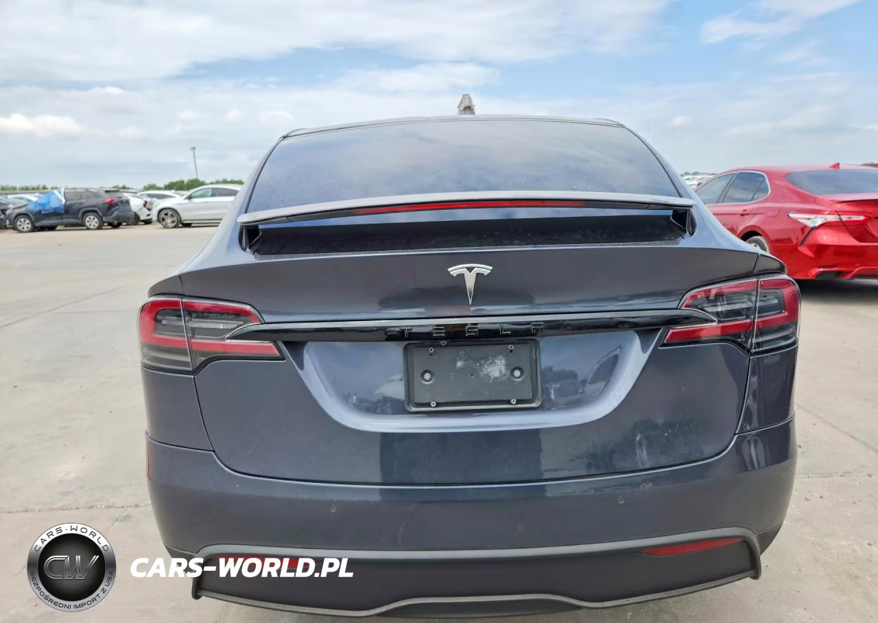 2023 Tesla Model X VIN:7SAXCBE60PF372421 - 6