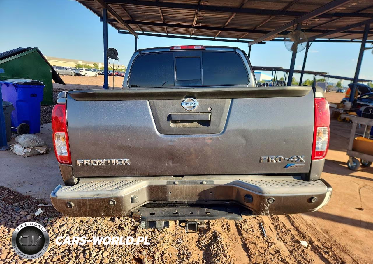 2017 Nissan Frontier Pro-4X VIN:1N6DD0EV7HN711801 - 6