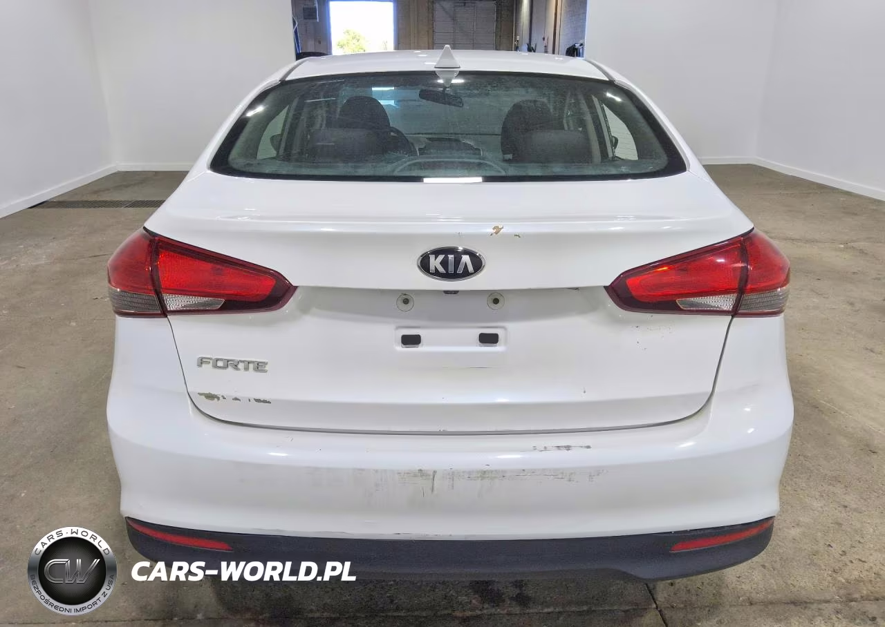2018 Kia Forte Lx VIN:3KPFL4A77JE210639 - 6