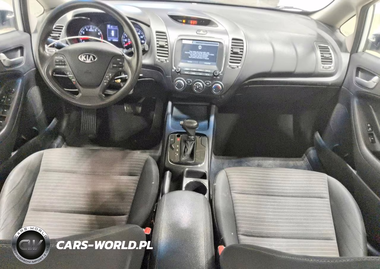 2018 Kia Forte Lx VIN:3KPFL4A77JE210639 - 8