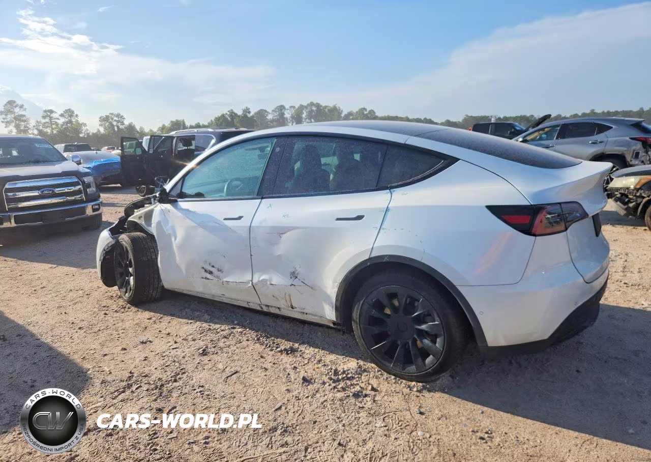 2022 Tesla Model Y VIN:7SAYGAEE5NF539072 - 2