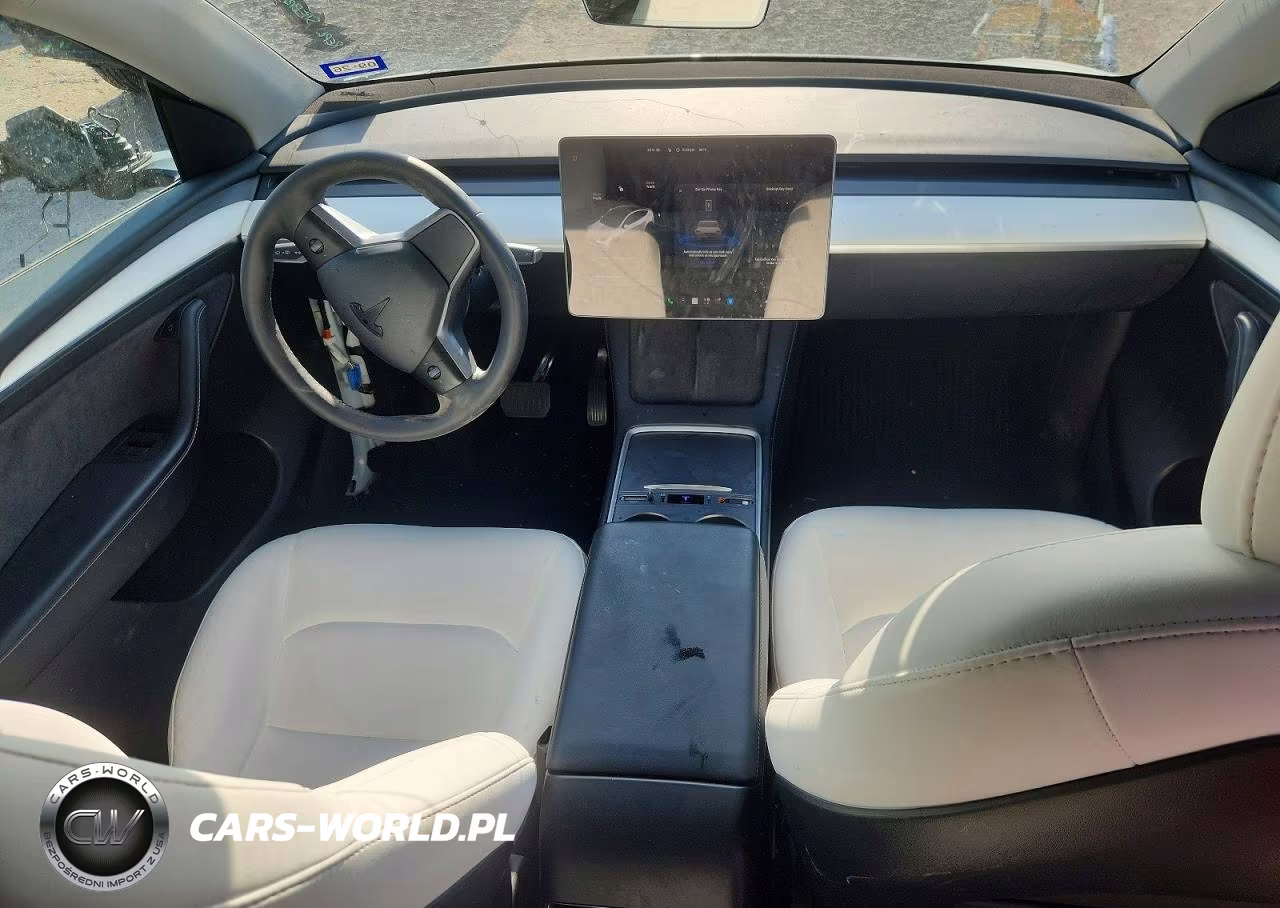 2022 Tesla Model Y VIN:7SAYGAEE5NF539072 - 8