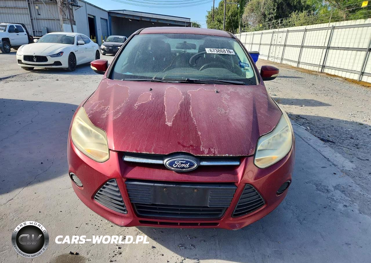 2013 Ford Focus Se VIN:1FADP3K21DL233893 - 5