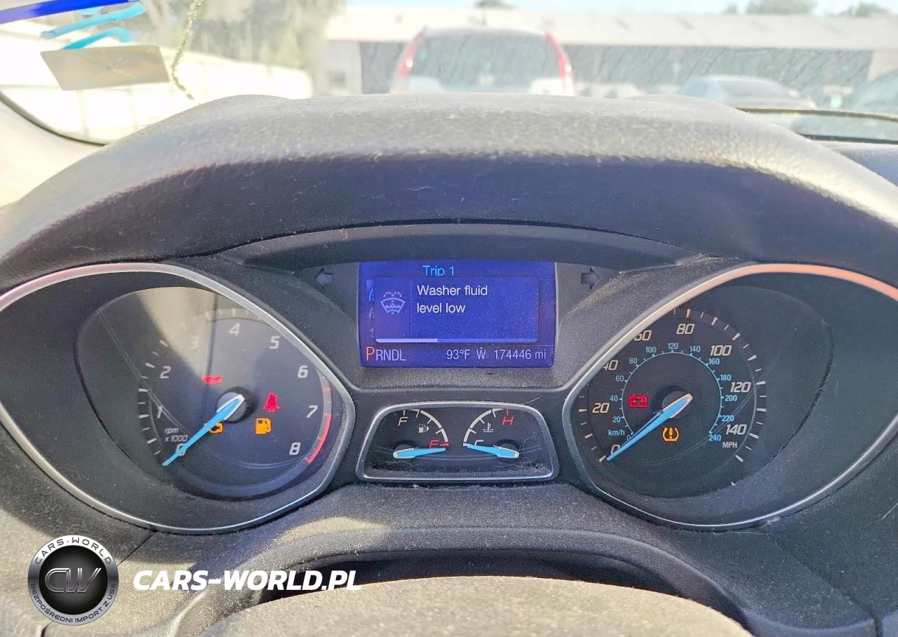 2013 Ford Focus Se VIN:1FADP3K21DL233893 - 9