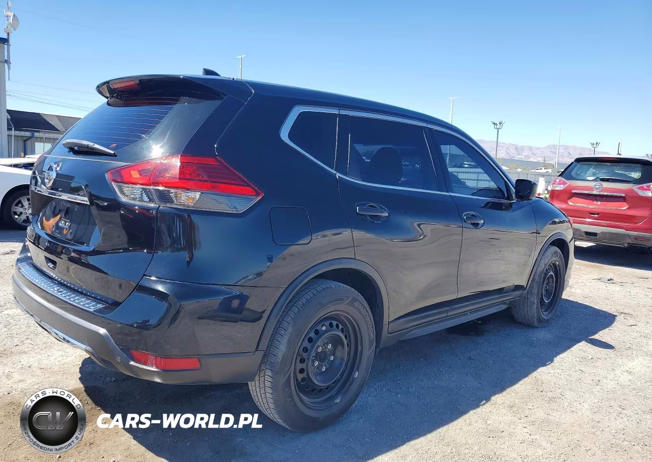 2017 Nissan Rogue S VIN:KNMAT2MT9HP522401 - 3