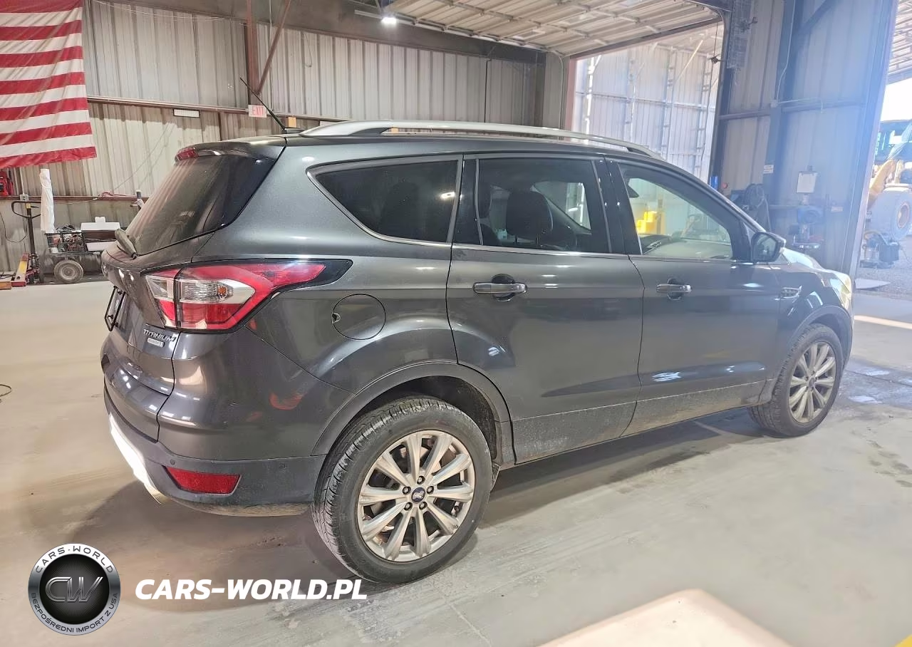 2017 Ford Escape Titanium VIN:1FMCU0JDXHUB82843 - 3