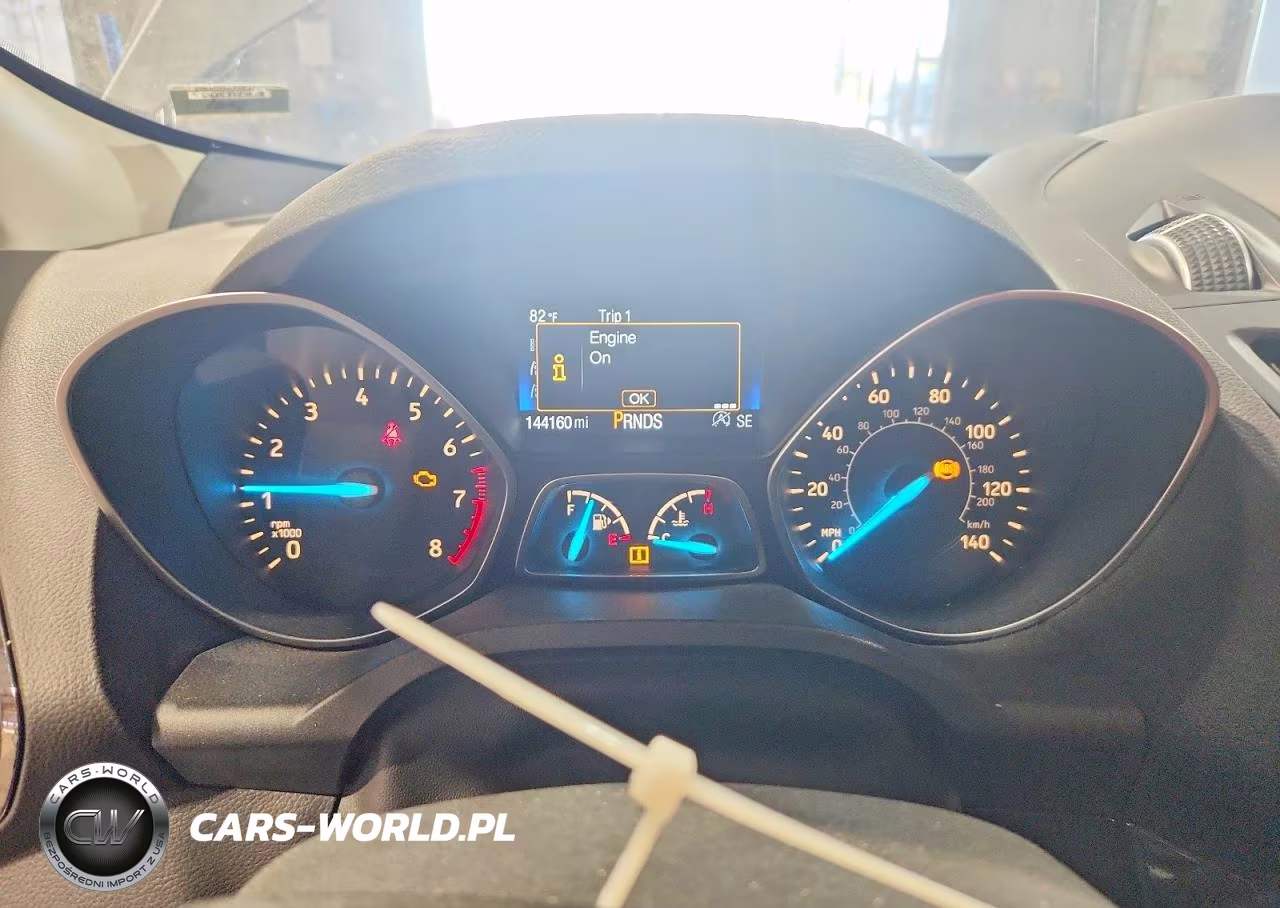 2017 Ford Escape Titanium VIN:1FMCU0JDXHUB82843 - 9