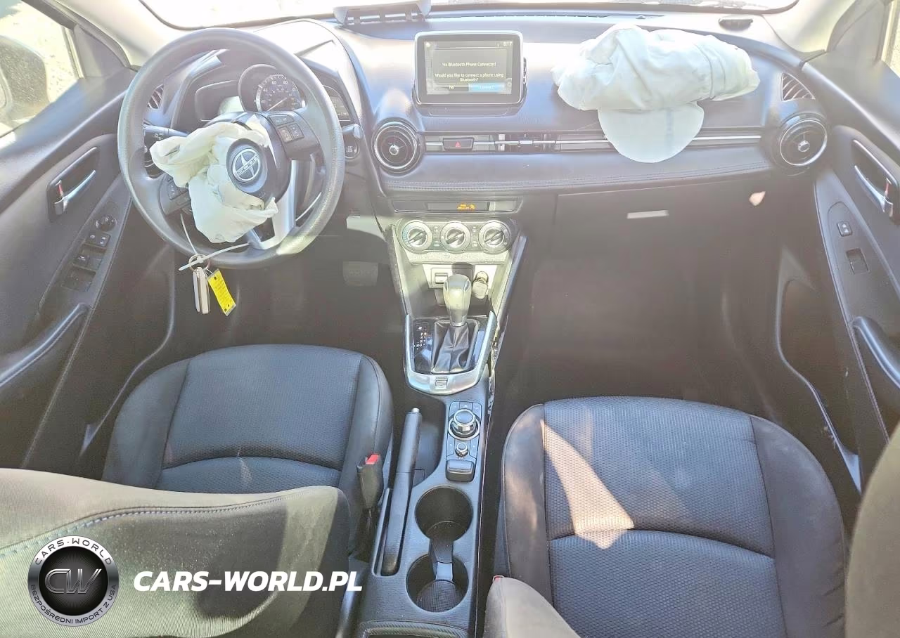 2016 Scion Ia Base VIN:3MYDLBZV8GY117068 - 8