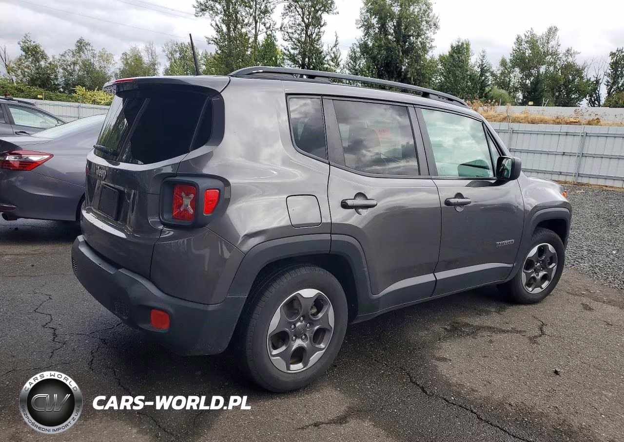 2017 Jeep Renegade Sport VIN:ZACCJAABXHPE79243 - 3