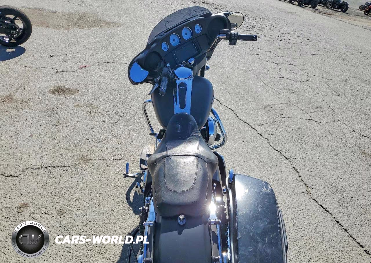 2014 Harley-Davidson Flhx Street Glide VIN:1HD1KBM1XEB671912 - 6