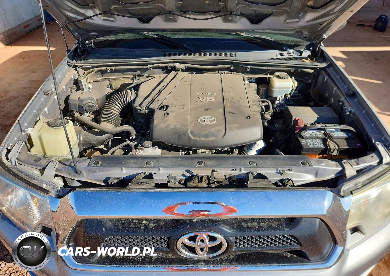 2014 Toyota Tacoma V6 VIN:3TMLU4EN5EM159369 - 11