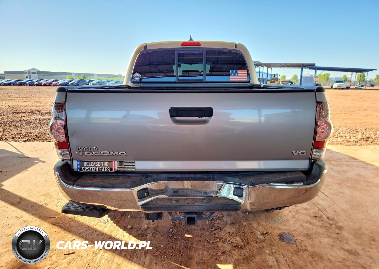 2014 Toyota Tacoma V6 VIN:3TMLU4EN5EM159369 - 6
