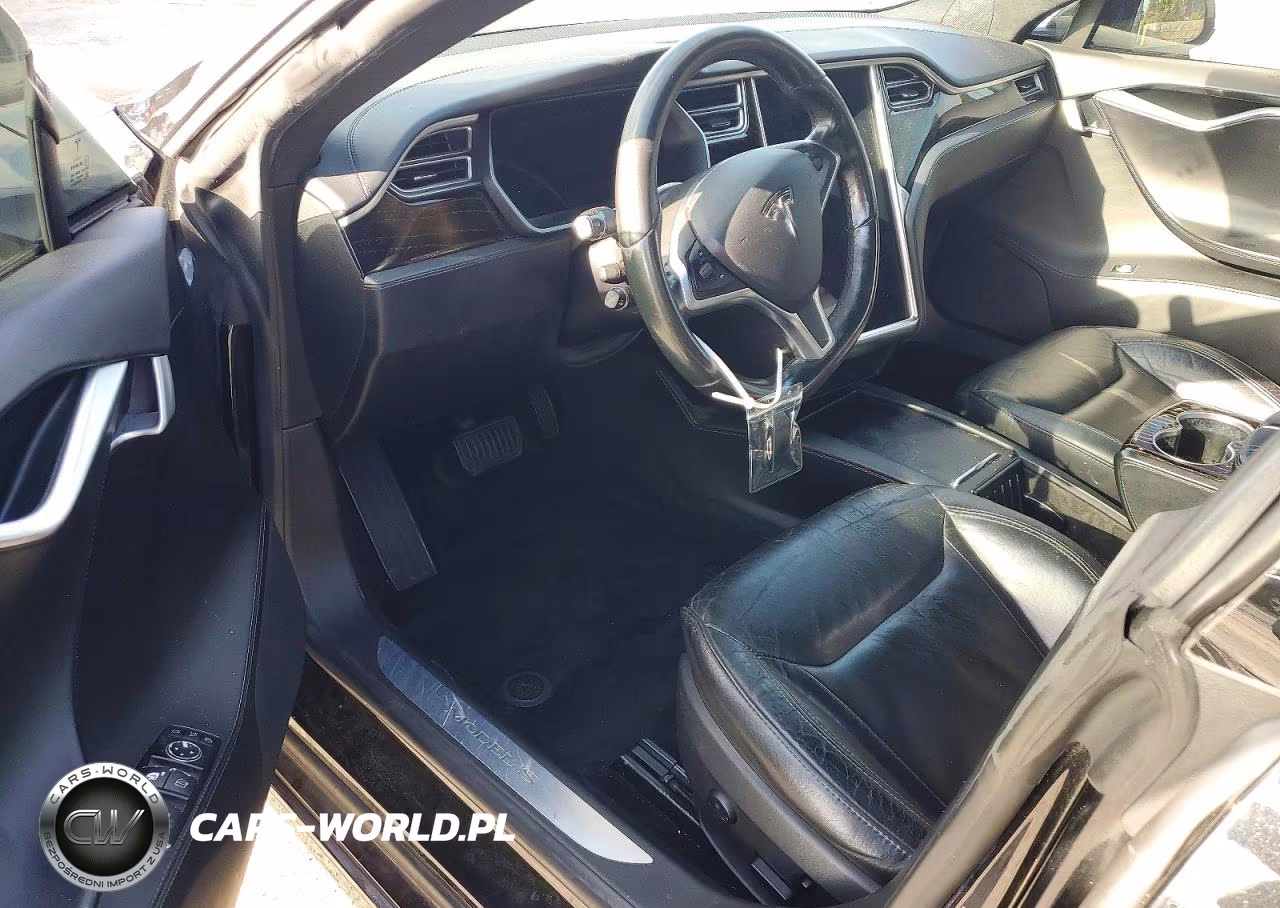 2016 Tesla Model S VIN:5YJSA1E17GF170610 - 8