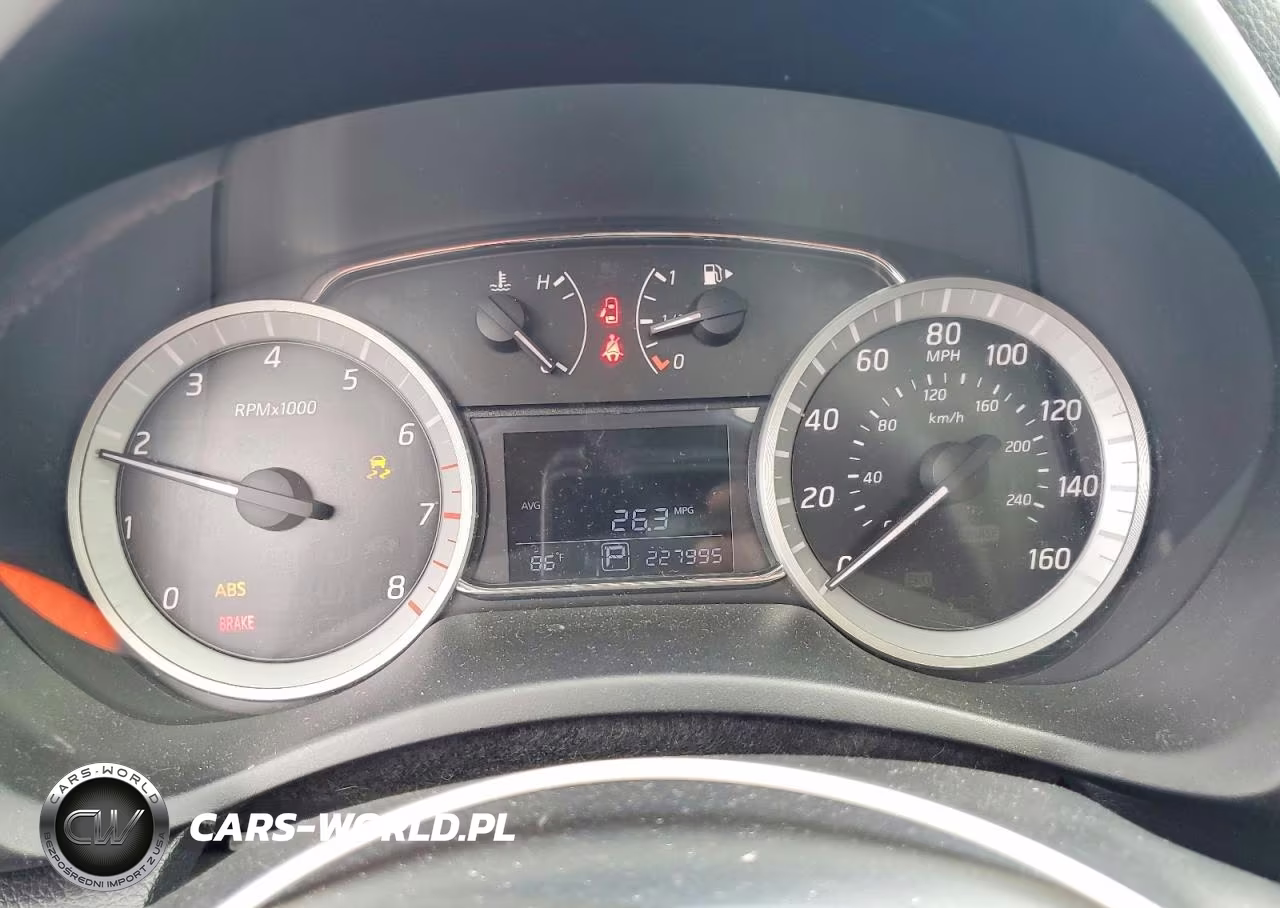 2014 Nissan Sentra S VIN:3N1AB7AP7EY333122 - 9