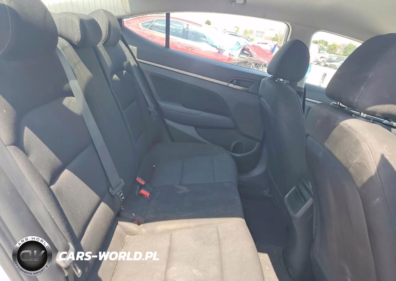 2018 Hyundai Elantra Sel VIN:5NPD84LF2JH316974 - 10