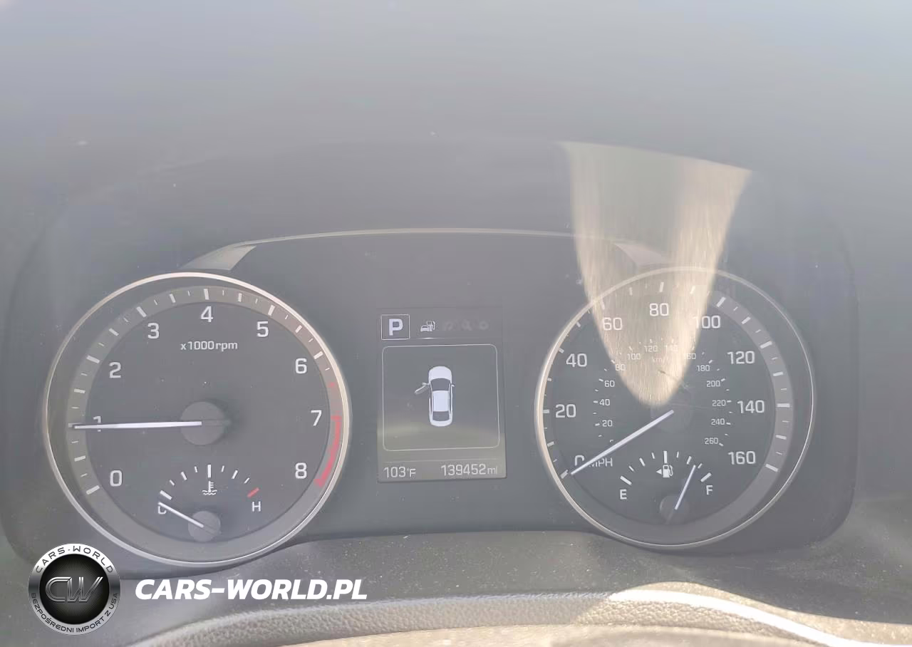 2018 Hyundai Elantra Sel VIN:5NPD84LF2JH316974 - 9
