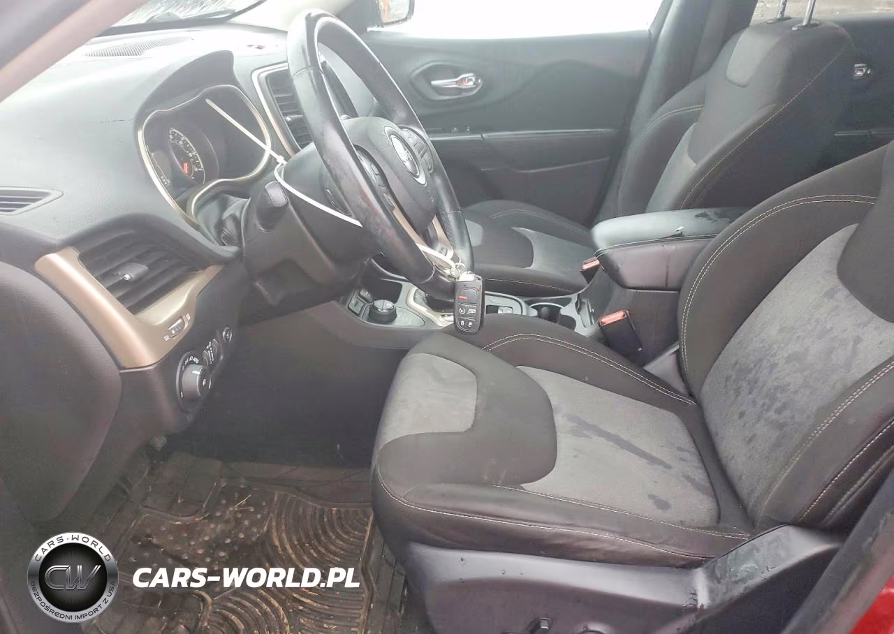 2014 Jeep Cherokee Latitude VIN:1C4PJMCB0EW141817 - 7