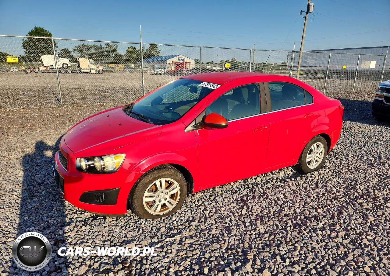 2015 Chevrolet Sonic Lt – zdjęcie 1 z 12
