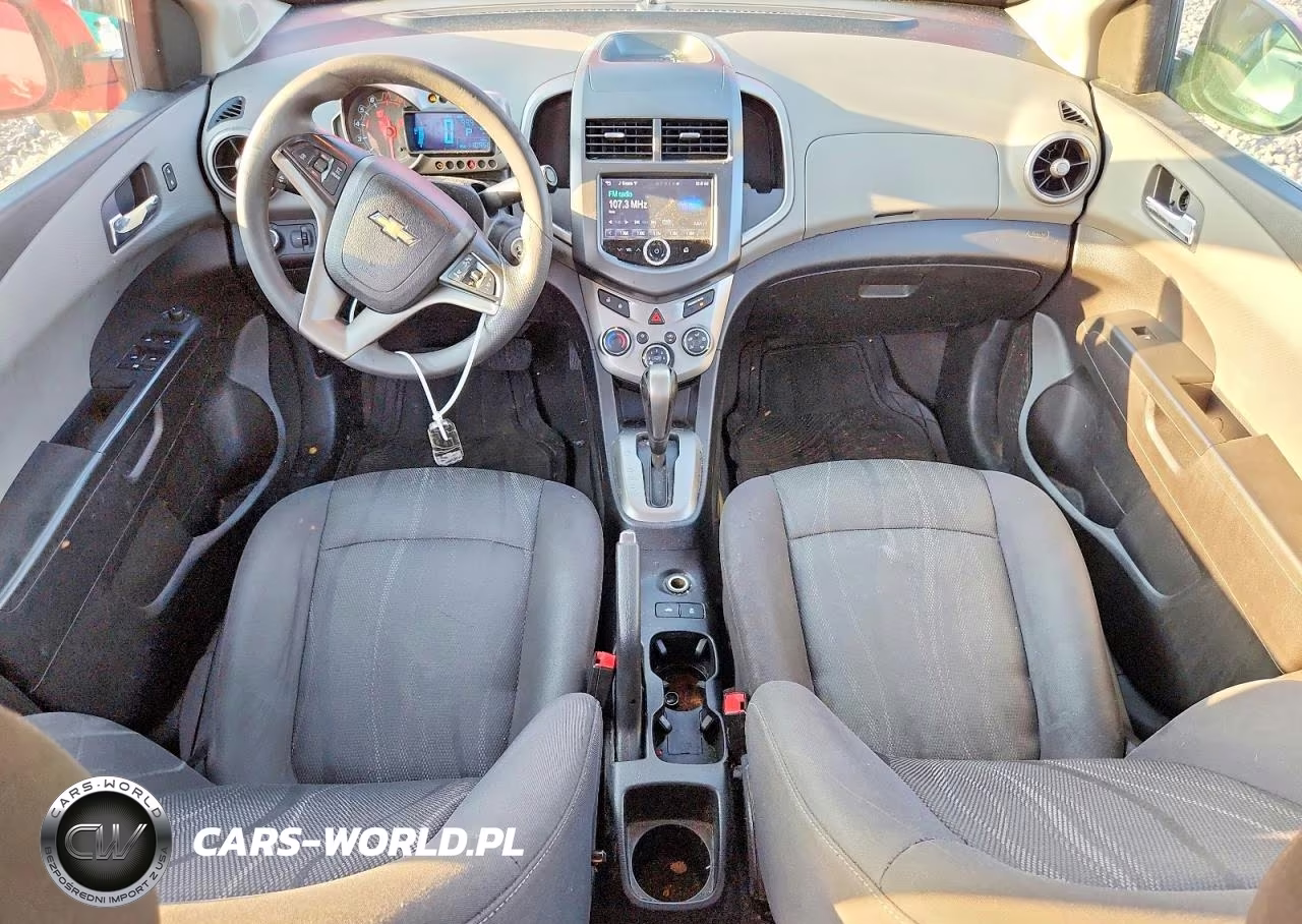 2015 Chevrolet Sonic Lt VIN:1G1JC5SH3F4114001 - 8